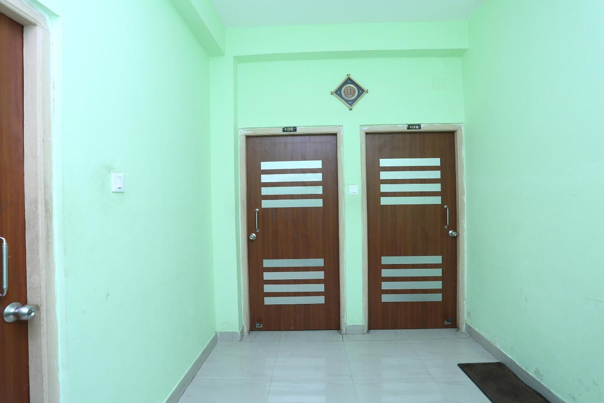 Hotel O Sambit Nx Μπουμπάνεσβαρ Εξωτερικό φωτογραφία